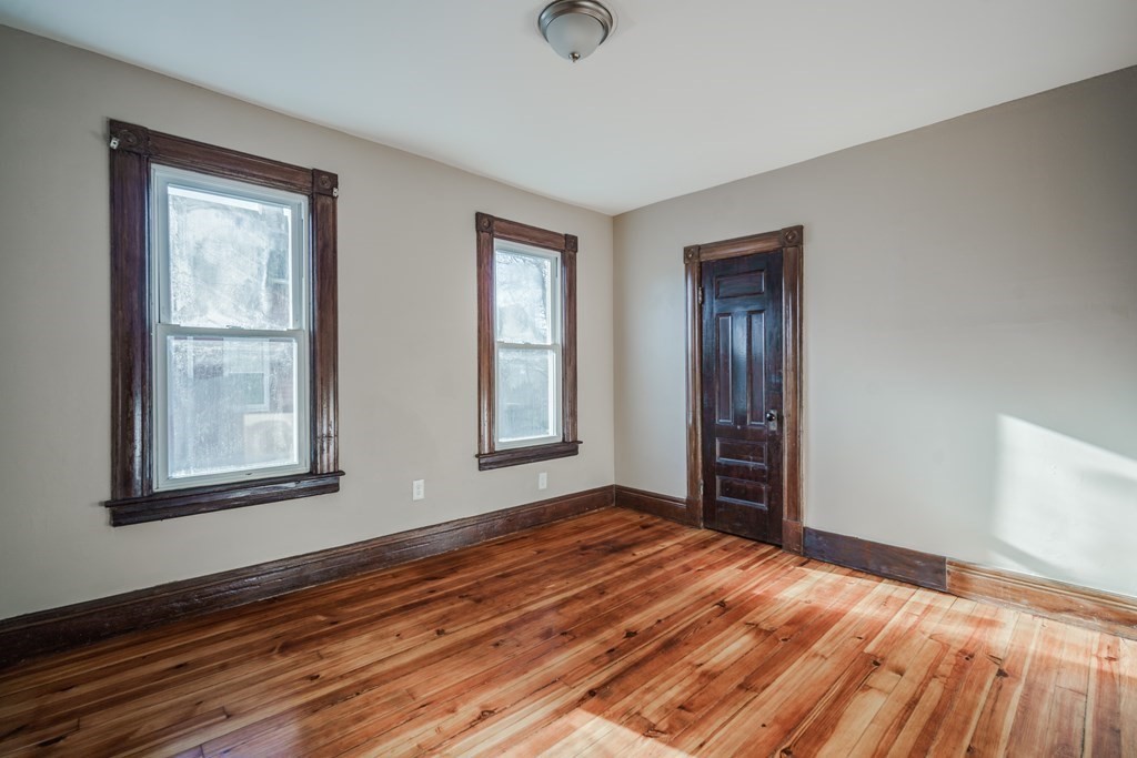 64 Colonial Avenue Springfield, MA 01109 - Photo 18 of 26 Gallery Image 18