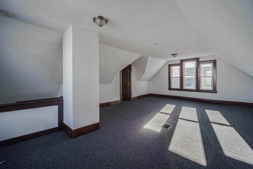 64 Colonial Avenue Springfield, MA 01109 - Photo 20 of 26 Gallery Image 20