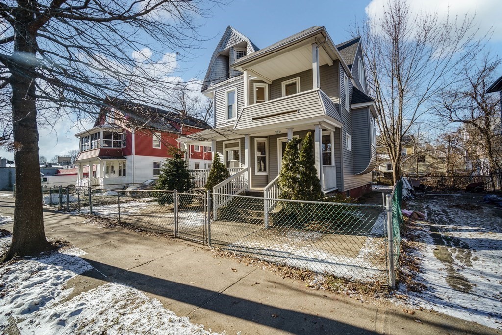 64 Colonial Avenue Springfield, MA 01109 - Photo 24 of 26 Gallery Image 24