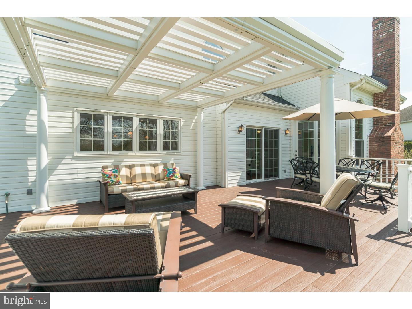 1583 Brookfield Road Newtown, PA 18940 - Photo 15 of 25 Deck