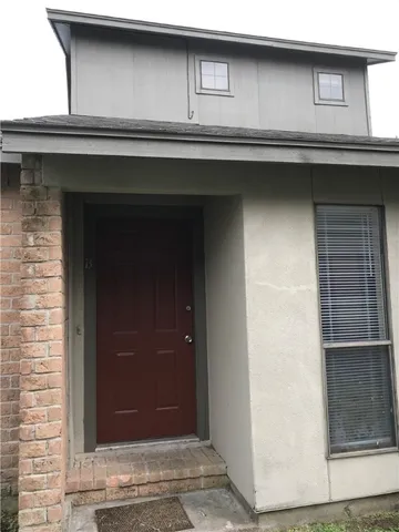 $1,300 | 11206 Willowood Creek Drive, Unit B, Corpus Christi, TX 78410