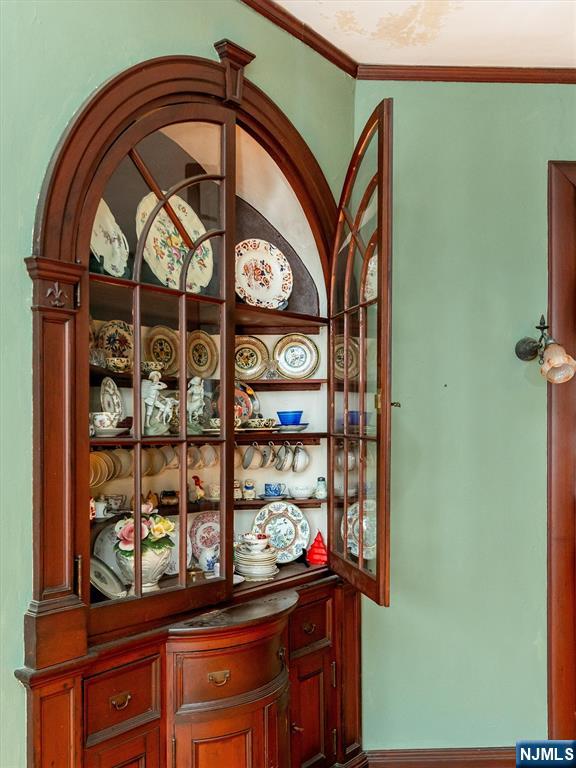 20 Prospect Terrace Montclair, NJ 07042 - Photo 14 of 49 a view of entryway with a lot of stuff