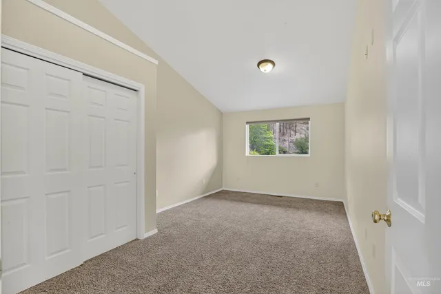 $599,000 | 283 Quail Drive, Lenore, ID 83541