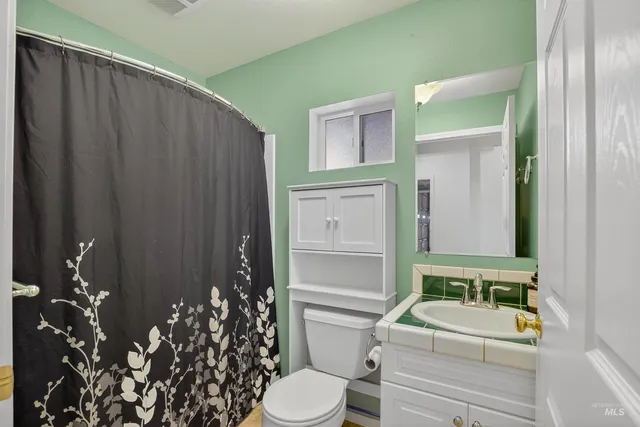 $599,000 | 283 Quail Drive, Lenore, ID 83541