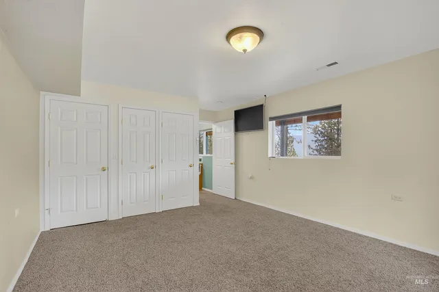 $599,000 | 283 Quail Drive, Lenore, ID 83541