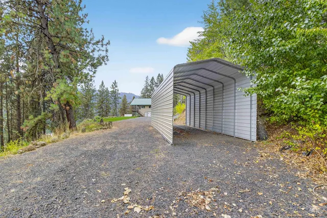 $599,000 | 283 Quail Drive, Lenore, ID 83541