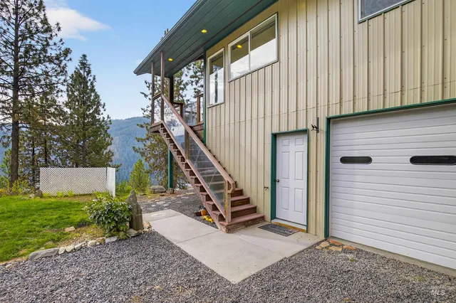 $599,000 | 283 Quail Drive, Lenore, ID 83541