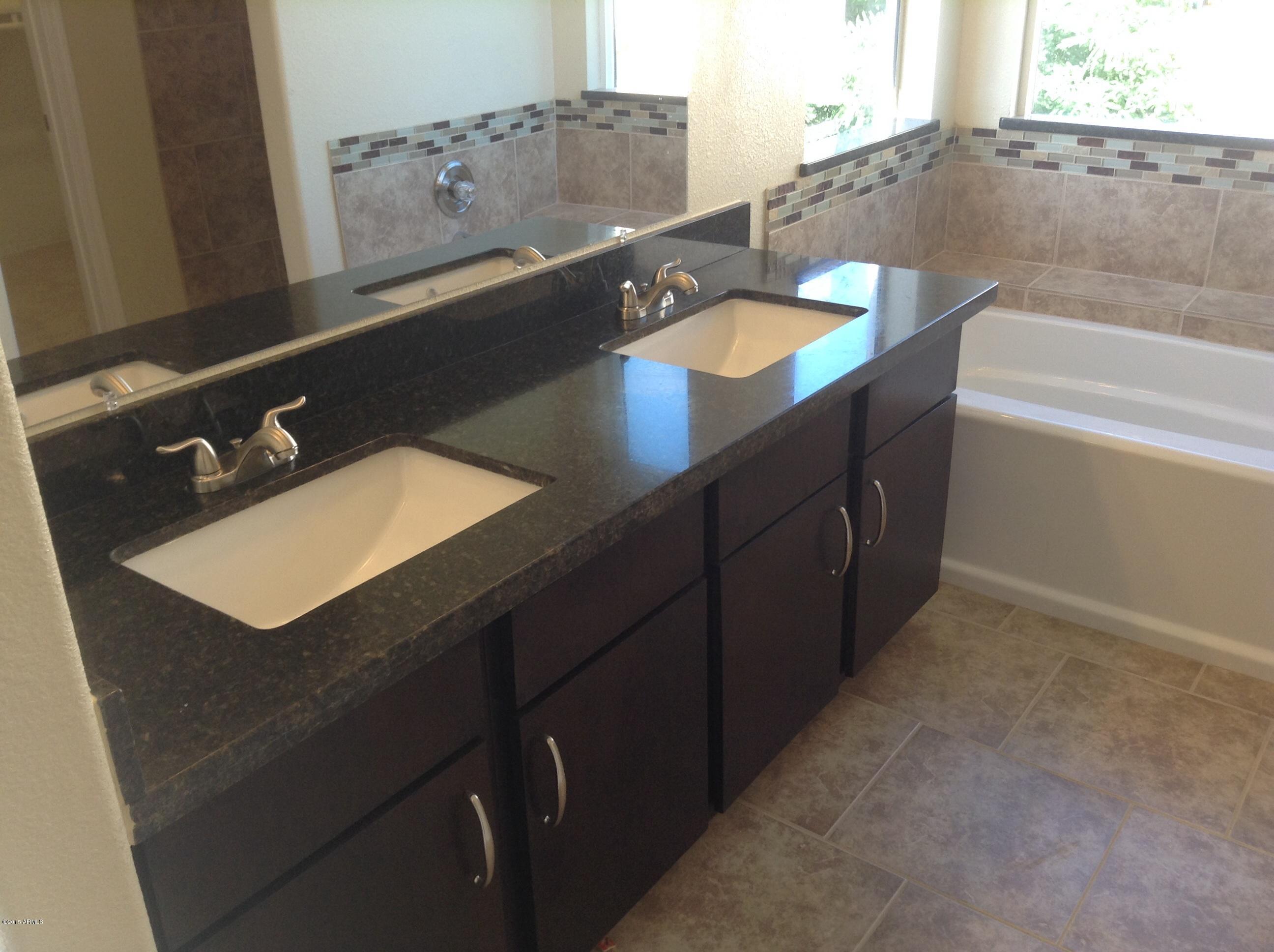 8916 West Monte Vista Road Phoenix, AZ 85037 - Photo 30 of 48 image