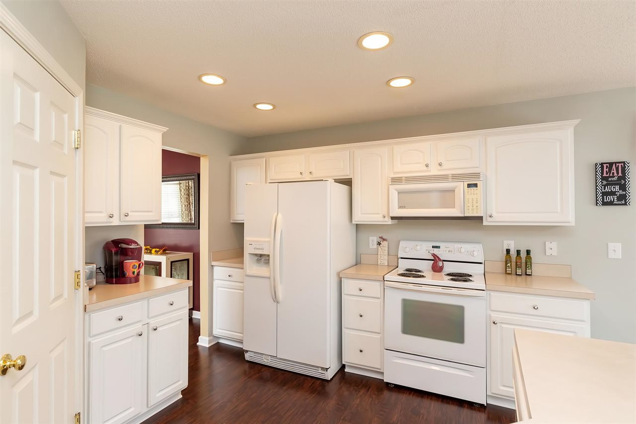 4316 Snowcrest Lane Raleigh, NC 27616 - Photo 7 of 29 Photo 7