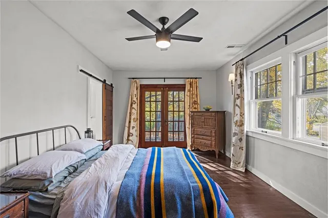 $330,000 | 211 East Cedar Street, Olathe, KS 66061