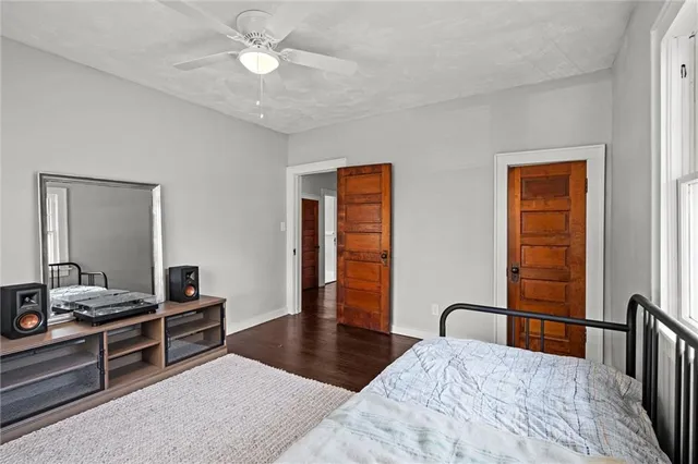 $330,000 | 211 East Cedar Street, Olathe, KS 66061