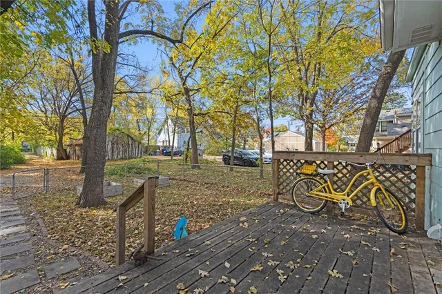 $330,000 | 211 East Cedar Street, Olathe, KS 66061