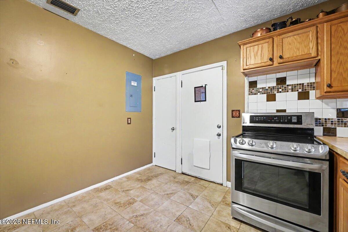 4121 Birmingham Road Jacksonville, FL 32207 - Photo 7 of 25 4121 BIRMINGHAM RD