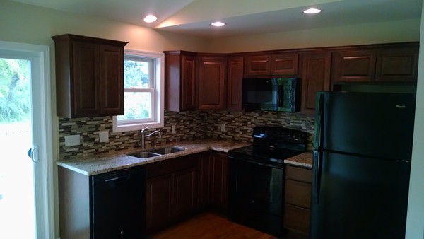 53 Barrison Street Springfield, MA 01109 - Photo 9 of 14 Gallery Image 9