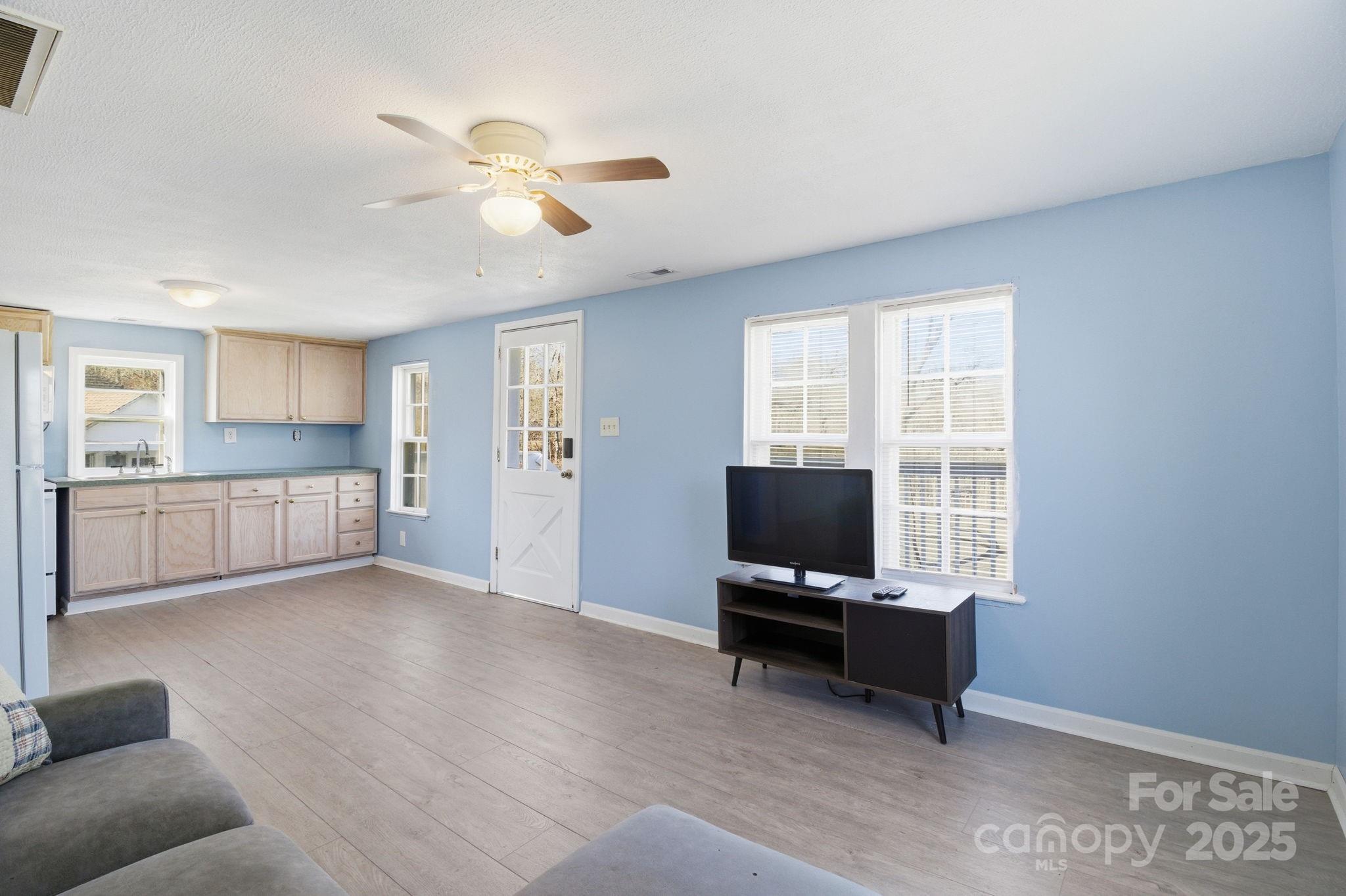 2183 Mt Zion Church Road Alexis, NC 28006 - Photo 7 of 25 Gallery Image 7