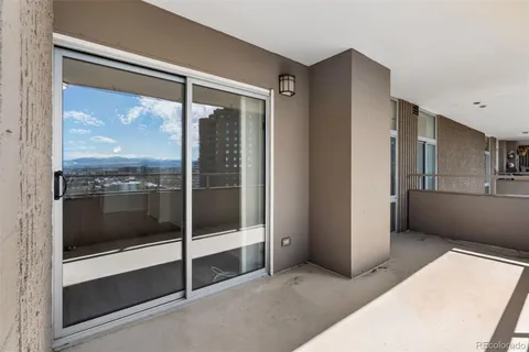 $750,000 | 1313 North Williams Street, Unit 1601, Denver, CO 80218