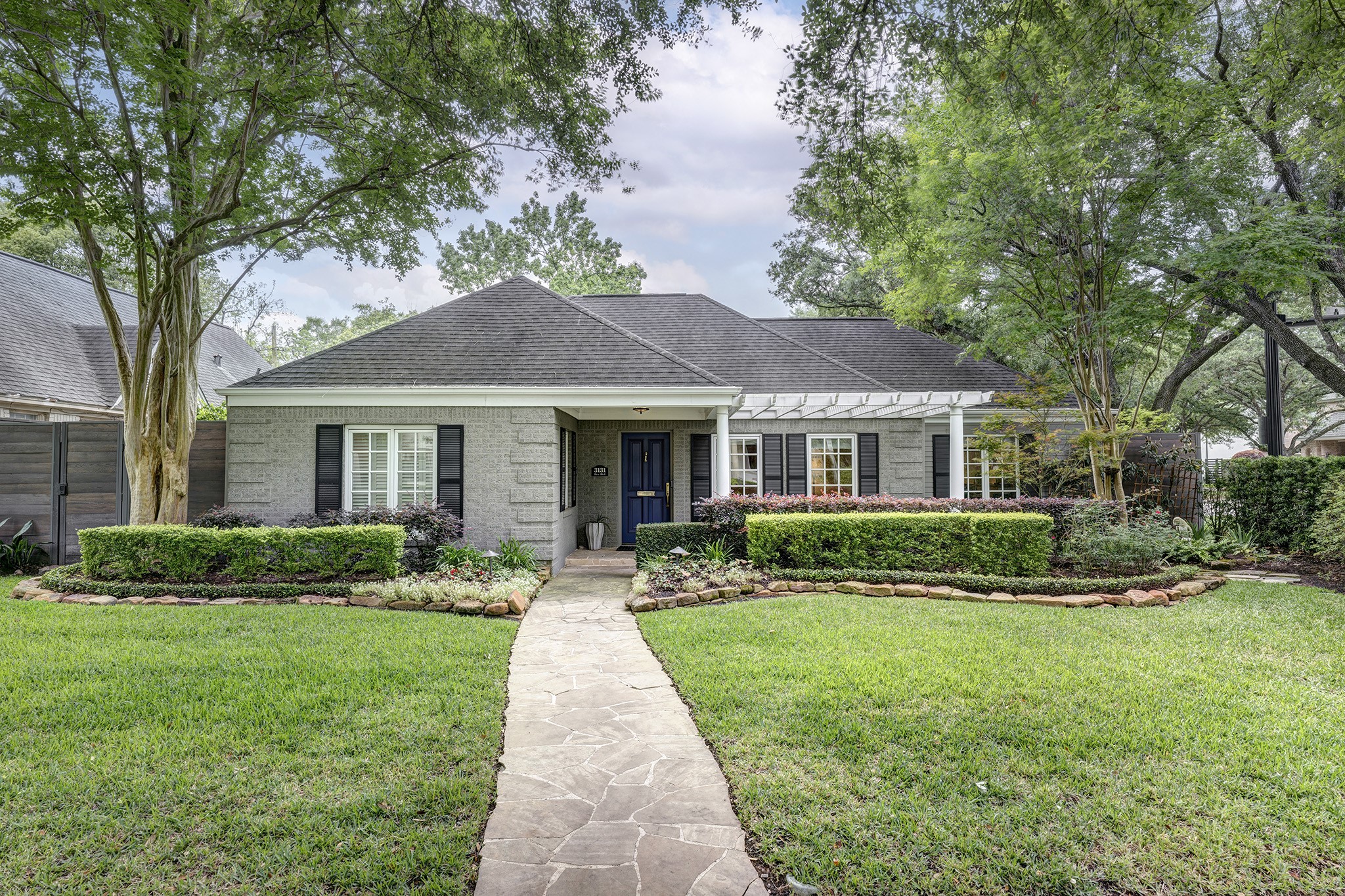 3131 Rice Boulevard West University Place, TX 77005 - Photo 1 of 36
