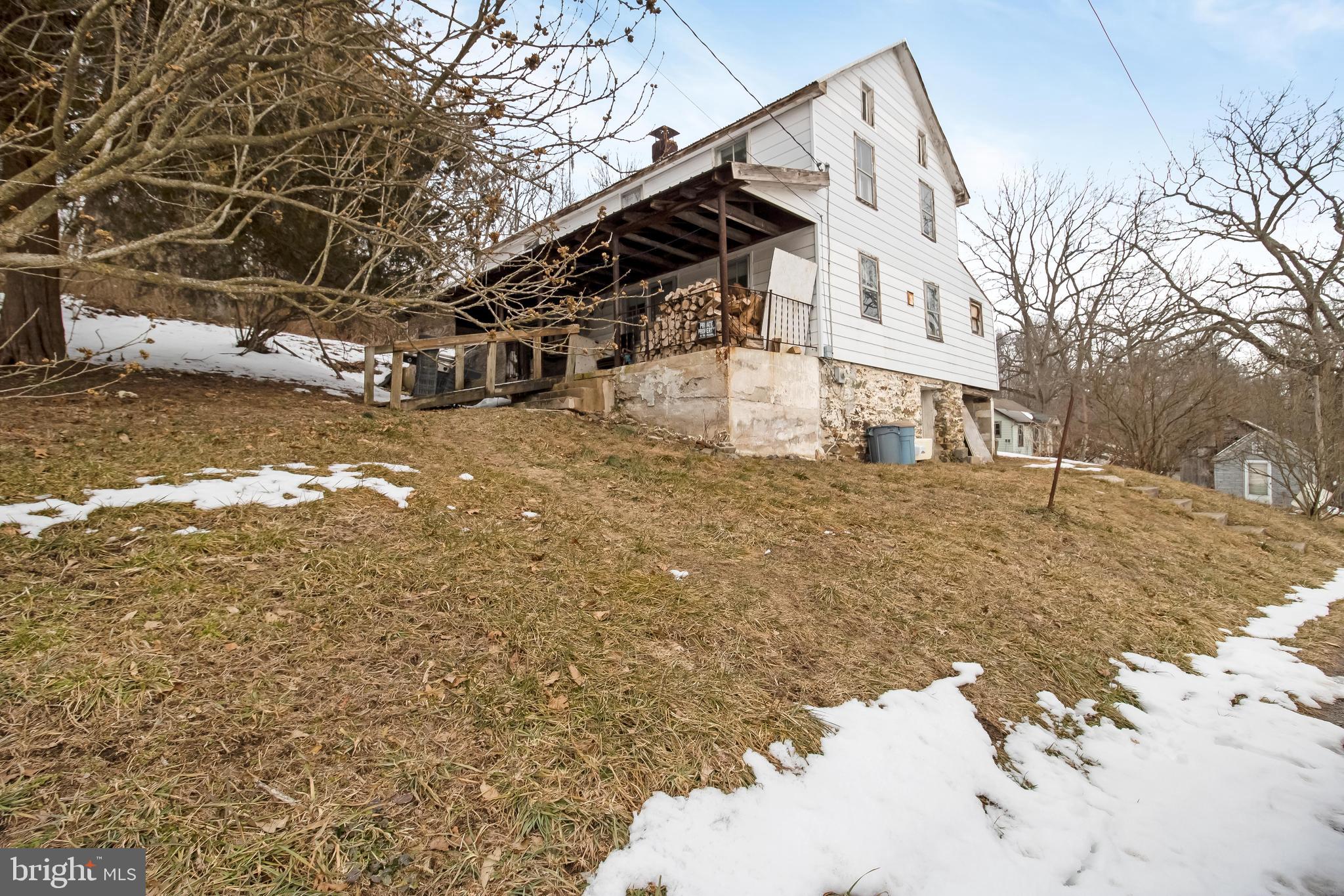 3815 Back Woods Road Westminster, MD 21158 - Photo 3 of 24 Gallery Image 3