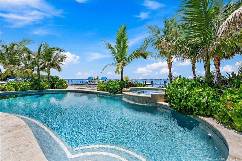 4110 Northeast Joes Point Road Stuart, FL 34996 - Photo 13 of 67