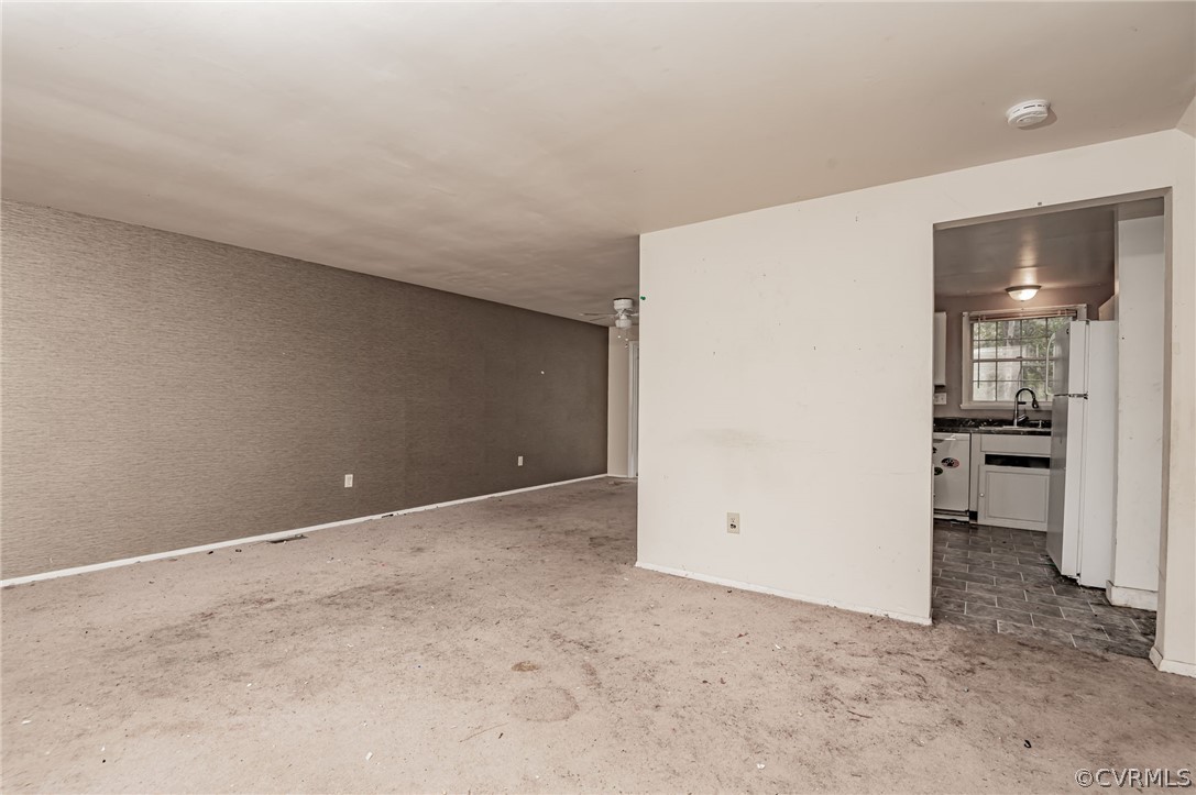 9333 Carbe Road North Chesterfield, VA 23236 - Photo 8 of 34 an empty room with closet