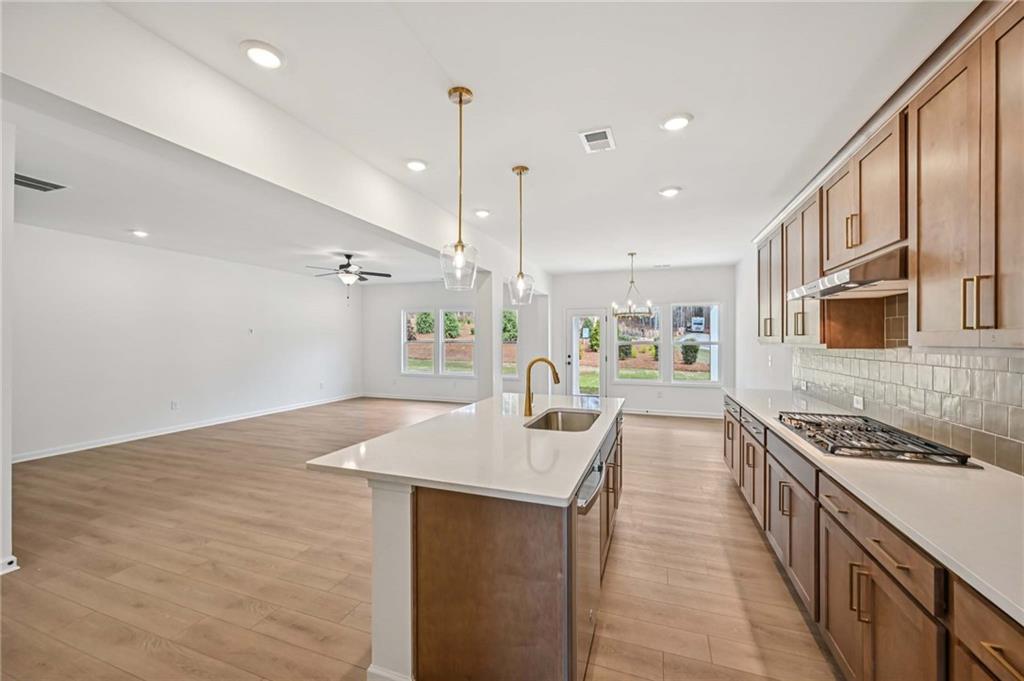 6105 Kismet Road Buford, GA 30518 - Photo 7 of 31