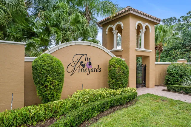 $3,700 | 801 Southwest Classico Court, Port St. Lucie, FL 34986