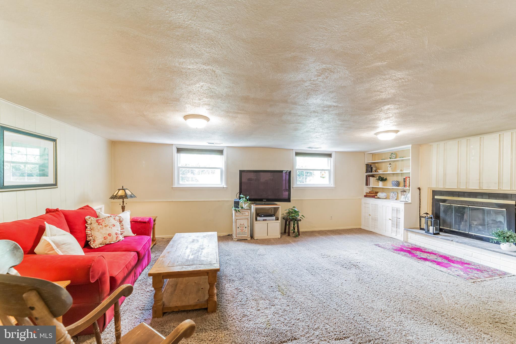 606 Brookwood Road Wayne, PA 19087 - Photo 17 of 34