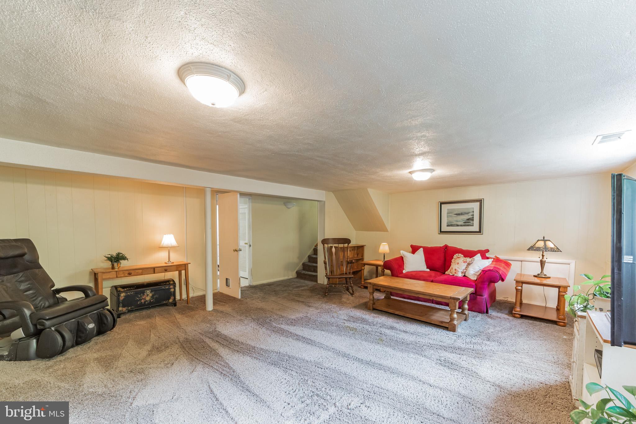 606 Brookwood Road Wayne, PA 19087 - Photo 19 of 34