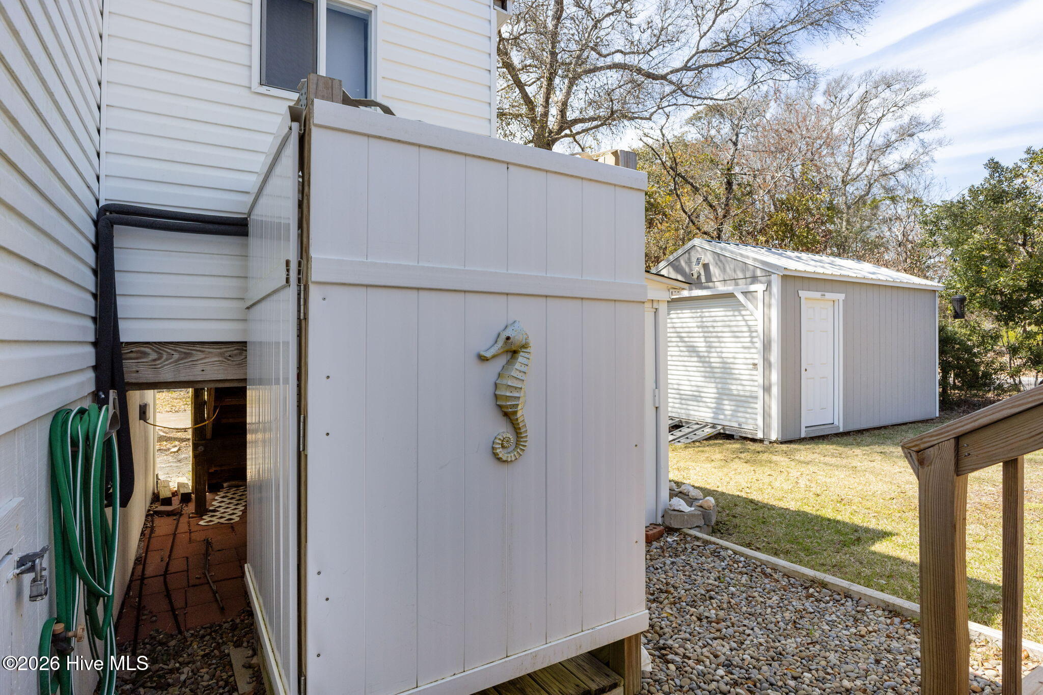 8504 Reed Drive Emerald Isle, NC 28594 - Photo 3 of 23 Hot & Cold