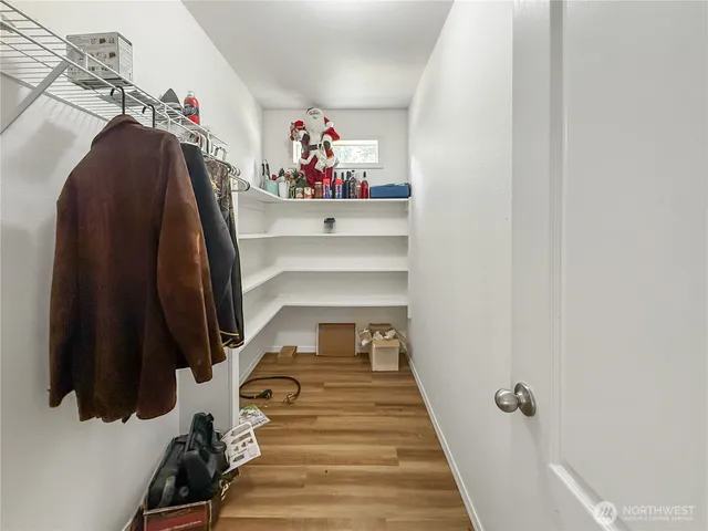 a view of a entryway