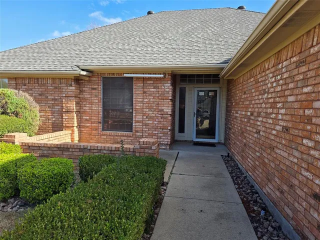 $2,350 | 2308 Welch Place, Mansfield, TX 76063