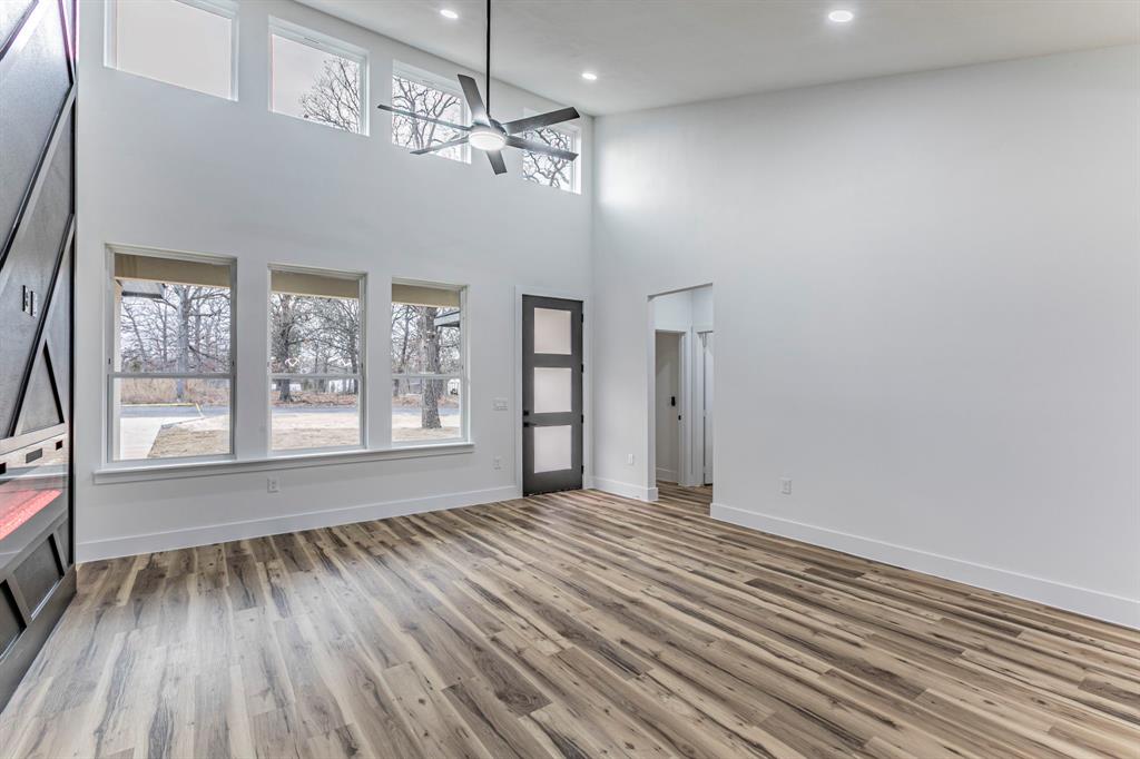 4898 Point La Vista Road Malakoff, TX 75148 - Photo 4 of 26