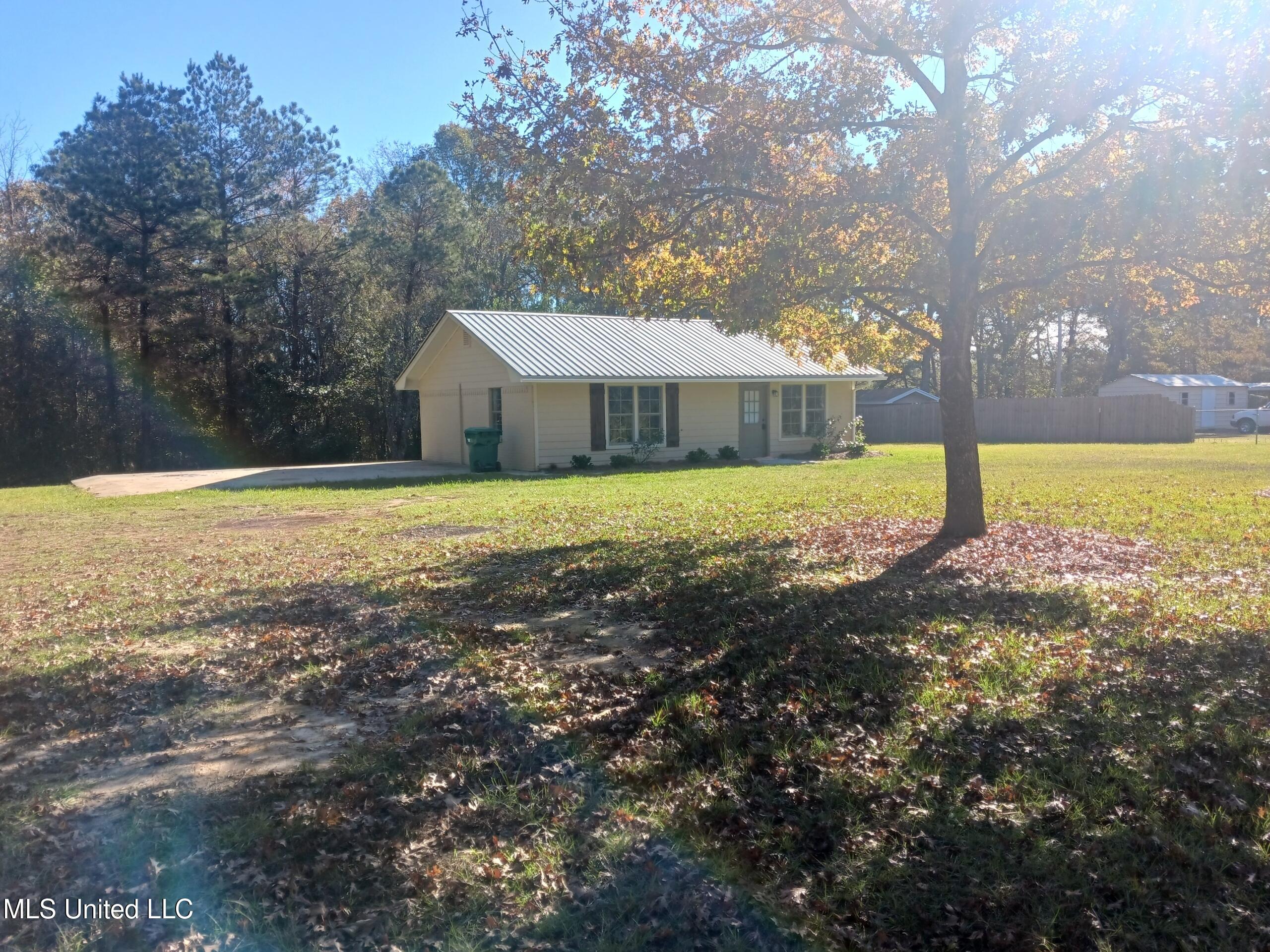 1368 John Warren Road Bolton, MS 39041 - Photo 1 of 65 Resized_20241206_094648