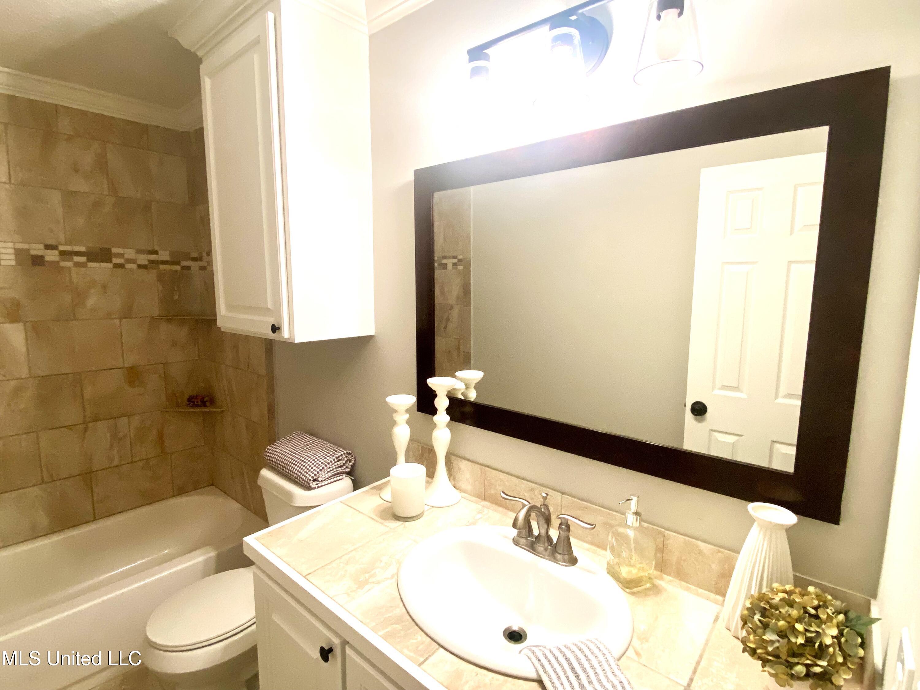 1368 John Warren Road Bolton, MS 39041 - Photo 8 of 65 BATH3
