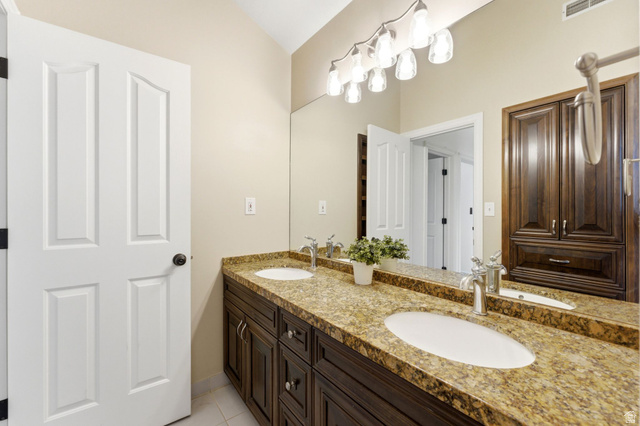 720 East Center Street Bountiful, UT 84010 - Photo 31 of 83 Upstairs Full Bath