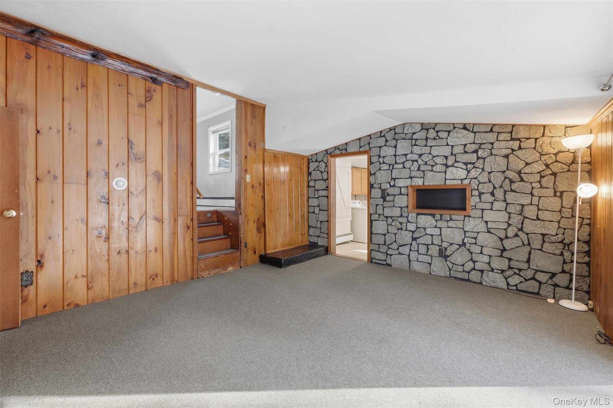 269 Oakland Valley Road Cuddebackville, NY 12729 - Photo 11 of 22