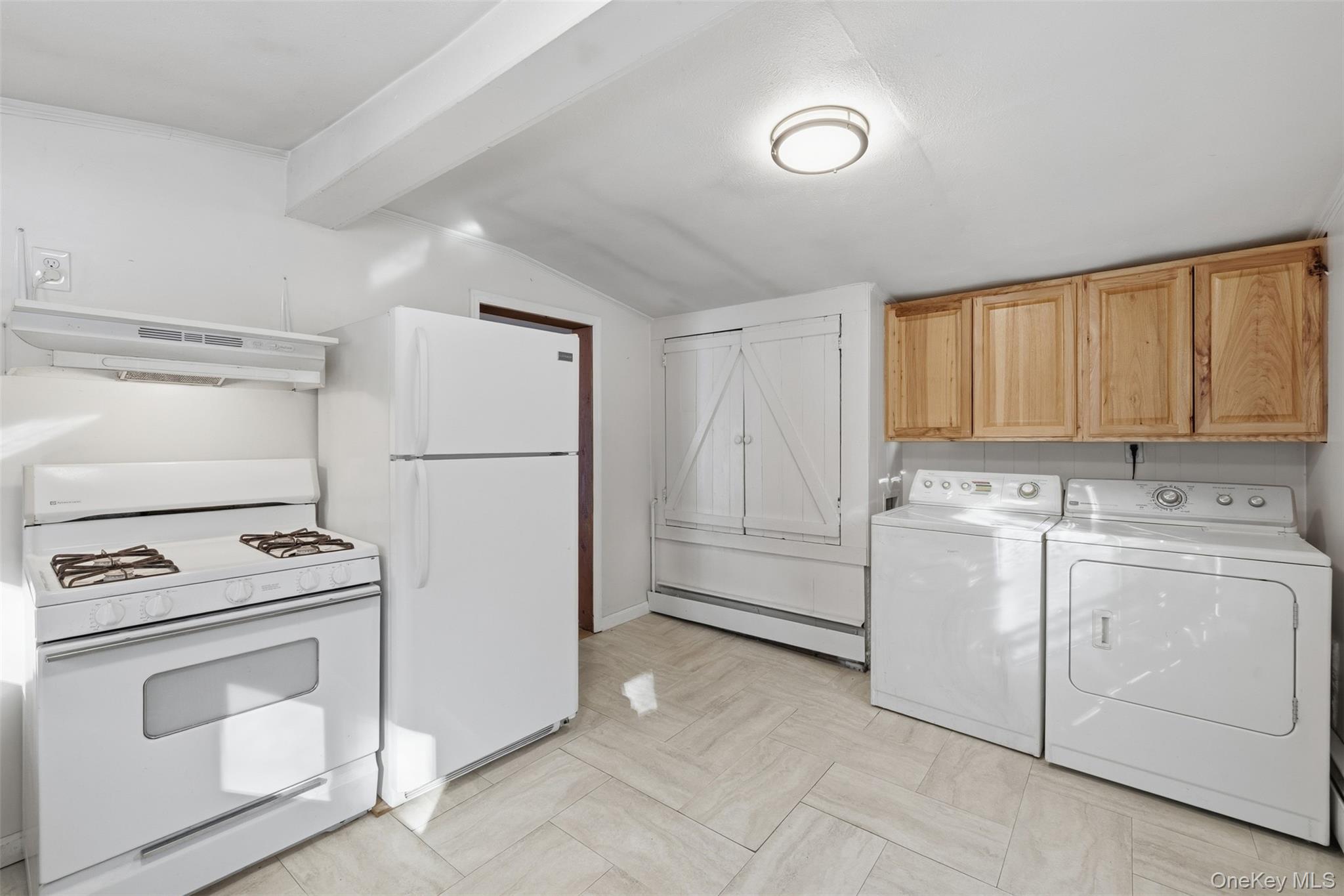 269 Oakland Valley Road Cuddebackville, NY 12729 - Photo 7 of 22