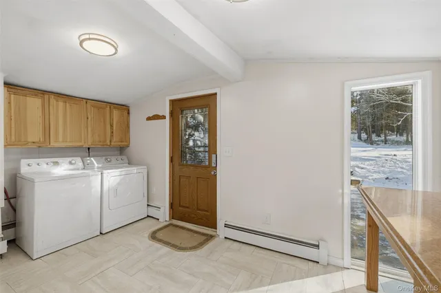 $1,350 | 269 Oakland Valley Road, Cuddebackville, NY 12729