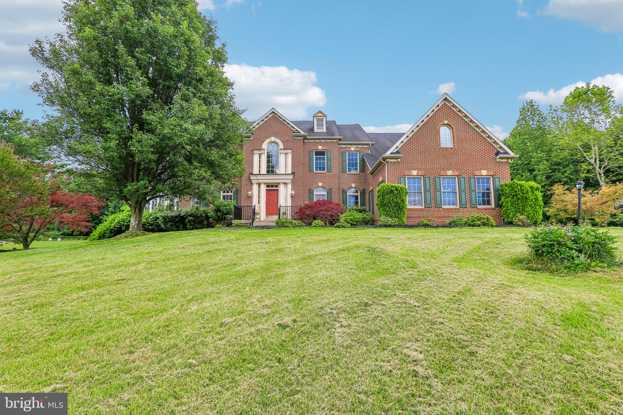 9308 Harrisons Farm Way Gaithersburg, MD 20882 - Photo 2 of 92 Welcome to the Monticello!