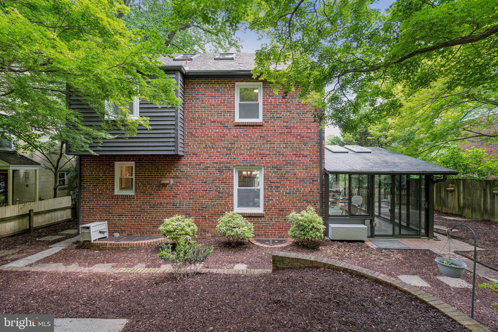 8404 Galveston Road Silver Spring, MD 20910 - Photo 29 of 37 Gallery Image 29