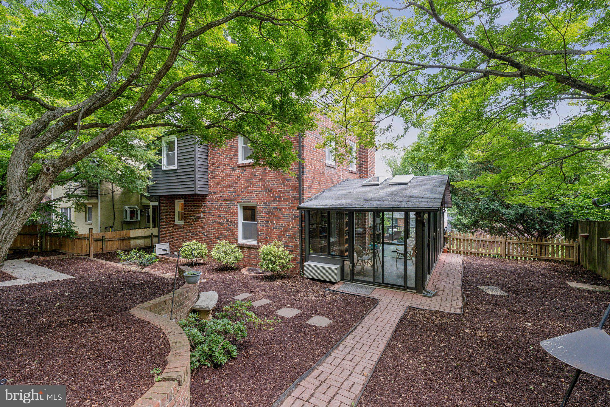 8404 Galveston Road Silver Spring, MD 20910 - Photo 31 of 37 Gallery Image 31