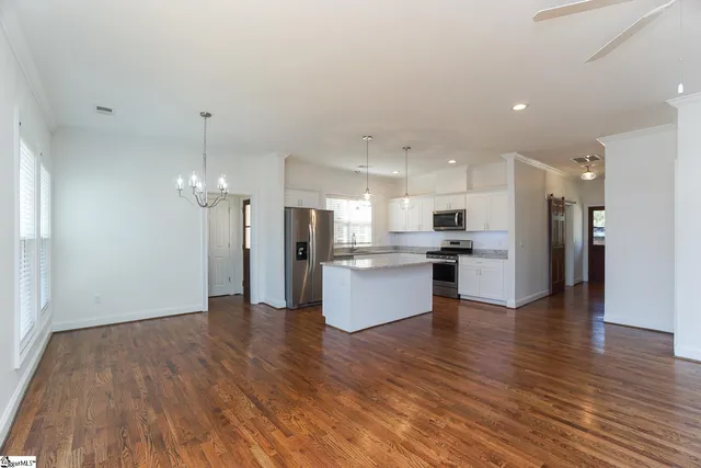 $3,250 | 101 Sumner Street, Greenville, SC 29601