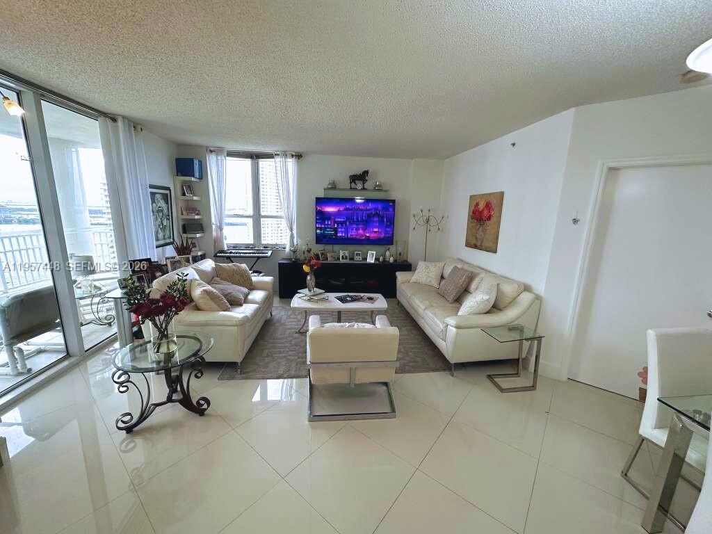 701 Brickell Key Boulevard, Unit 2309 Miami, FL 33131 - Photo 3 of 15