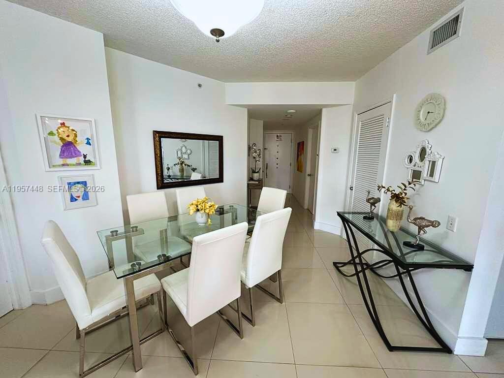 701 Brickell Key Boulevard, Unit 2309 Miami, FL 33131 - Photo 5 of 15