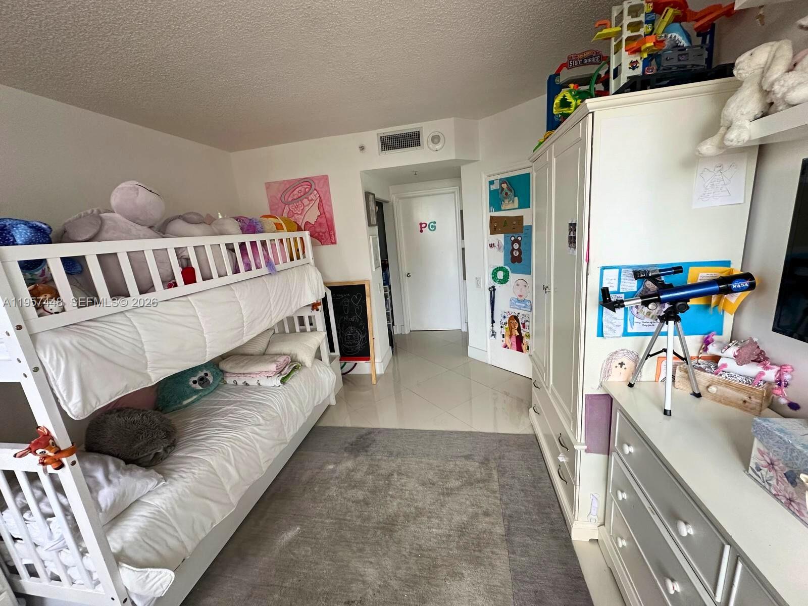 701 Brickell Key Boulevard, Unit 2309 Miami, FL 33131 - Photo 10 of 15