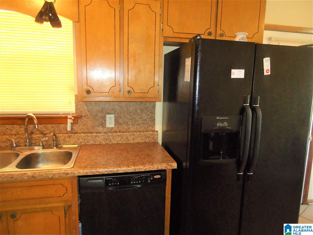 909 Windover Road Birmingham, AL 35215 - Photo 12 of 29