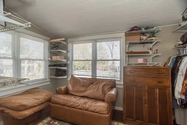 $619,900 | 219 West Oak Avenue, Wheaton, IL 60187