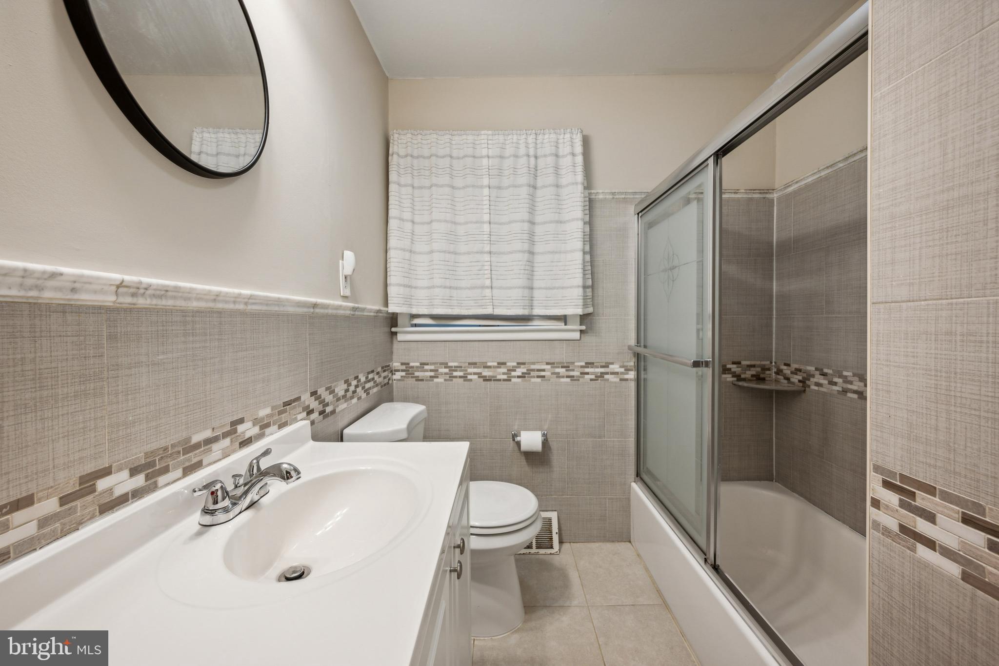 218 Sheffield Road Cherry Hill, NJ 08034 - Photo 12 of 24 Gallery Image 12