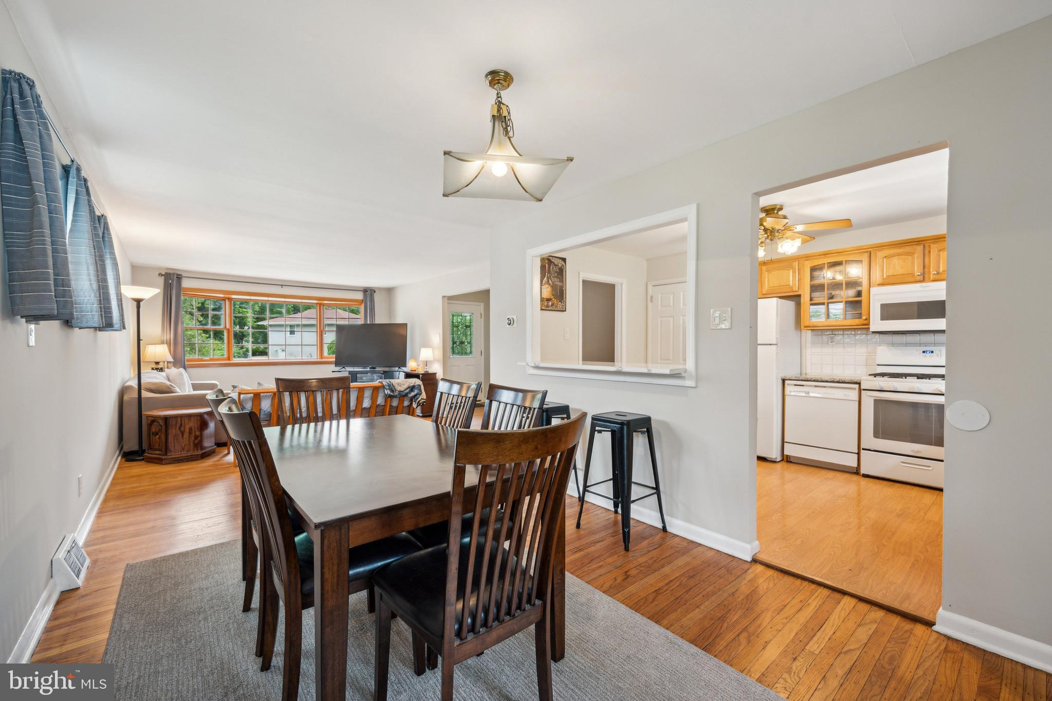 218 Sheffield Road Cherry Hill, NJ 08034 - Photo 6 of 24 Gallery Image 6