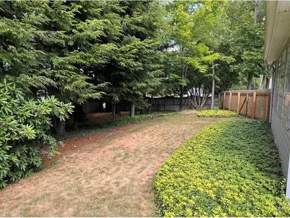 $2,700 | 2437 Rhonda Drive, Vestal, NY 13850